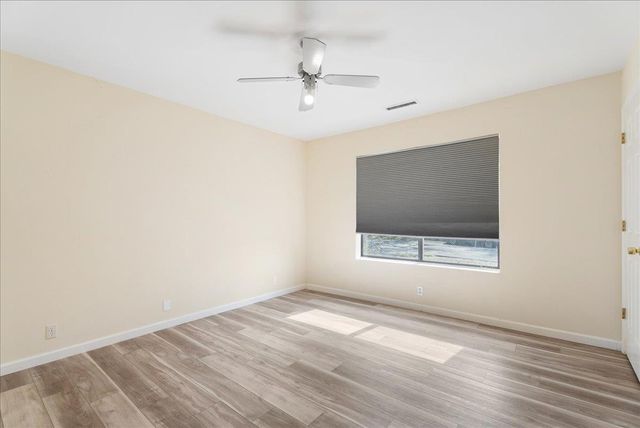 2717 Knollwood Dr, Cameron Park, CA 95682