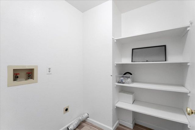 2717 Knollwood Dr, Cameron Park, CA 95682