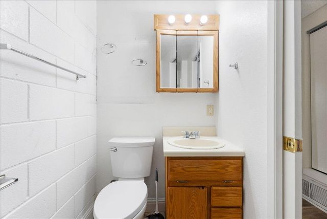 2717 Knollwood Dr, Cameron Park, CA 95682