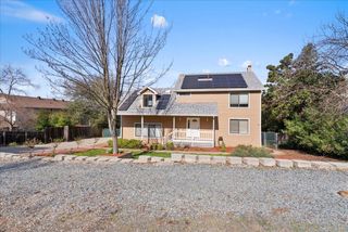 2717 Knollwood Dr, Cameron Park, CA 95682