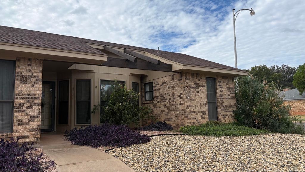 Image 1 of property listing at 3721 Inglewood Drive, San Angelo, TX 76904
