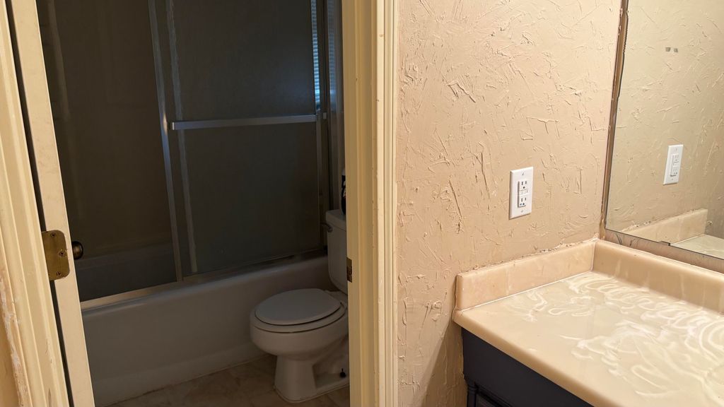 Image 8 of property listing at 3721 Inglewood Drive, San Angelo, TX 76904
