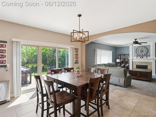 50606 Bredenbury Drive, Macomb, MI 48044