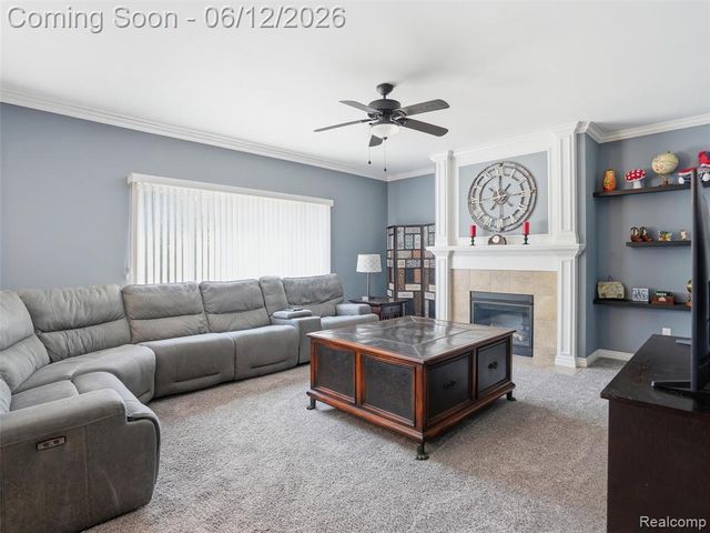 50606 Bredenbury Drive, Macomb, MI 48044