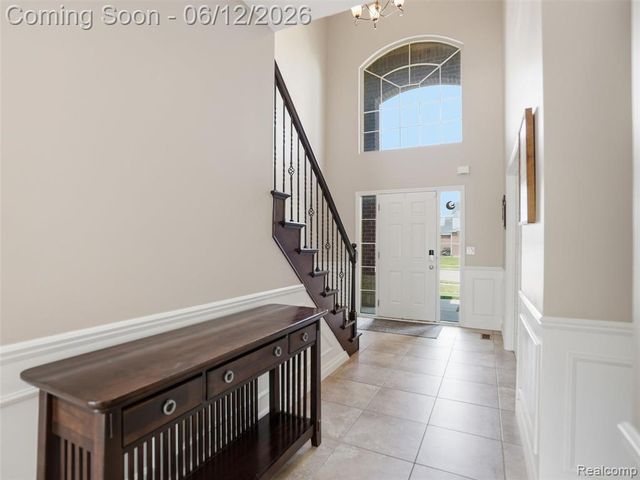 50606 Bredenbury Drive, Macomb, MI 48044
