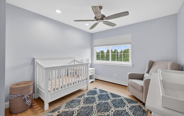 321 Lagoon Drive S, Copiague, NY 11726