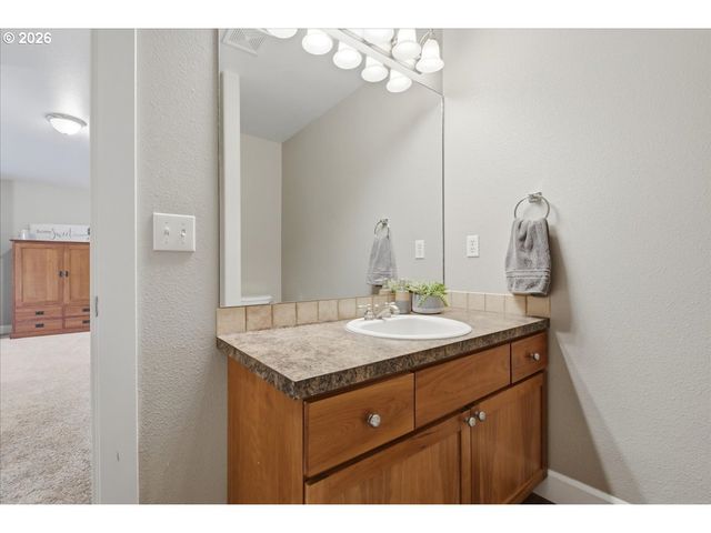 3603 Se 198TH Ave, Camas, WA 98607