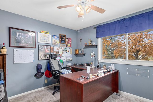 1190 Sextant Avenue W, Roseville, MN 55113