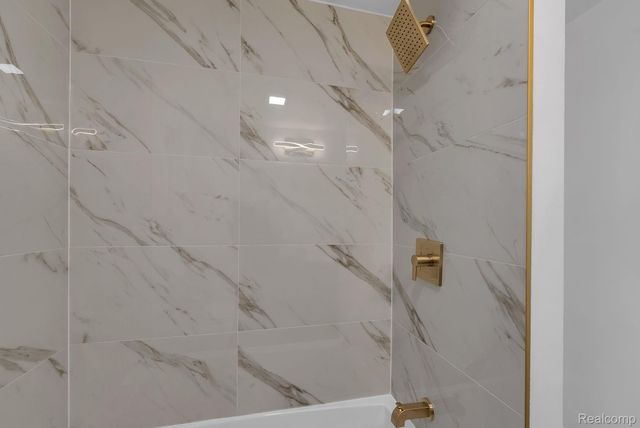 4113 Devonshire Road, Detroit, MI 48224