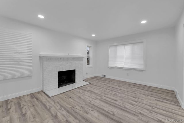 4113 Devonshire Road, Detroit, MI 48224