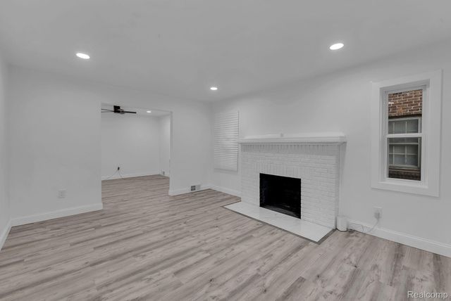 4113 Devonshire Road, Detroit, MI 48224