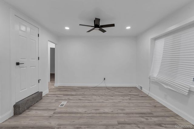 4113 Devonshire Road, Detroit, MI 48224