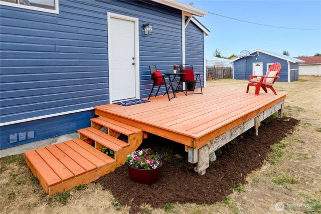 519 W 7th Street, Port Angeles, WA 98362