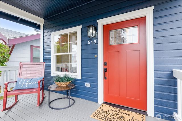 519 W 7th Street, Port Angeles, WA 98362