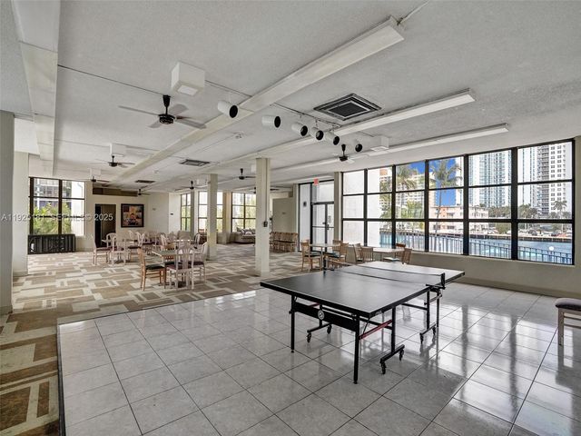 800 Parkview Dr 131, Hallandale Beach, FL 33009