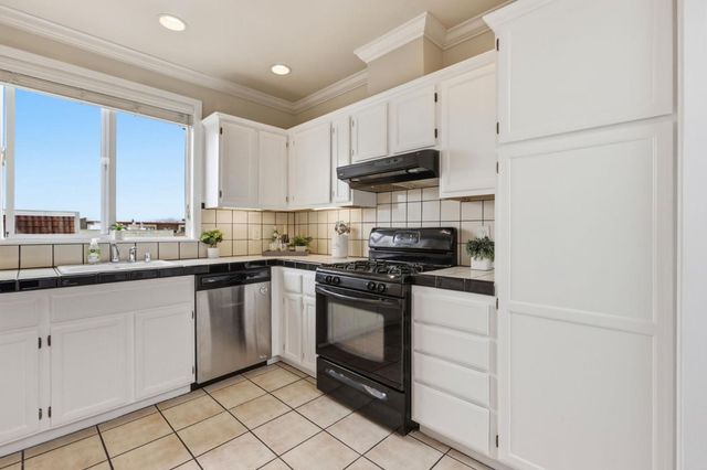 181 W Moltke Street, Daly City, CA 94014