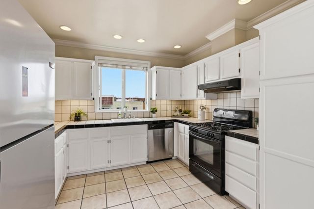 181 W Moltke Street, Daly City, CA 94014