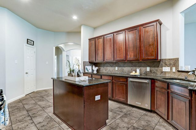 6126 Bradford Lane, League City, TX 77573