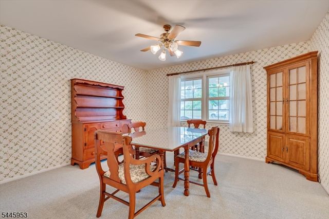 9 Boxwood Rd, Piscataway Twp., NJ 08854