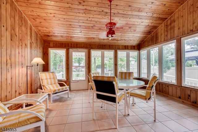 9 Boxwood Rd, Piscataway Twp., NJ 08854