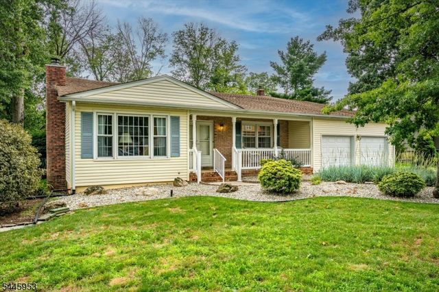 9 Boxwood Rd, Piscataway Twp., NJ 08854