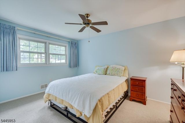 9 Boxwood Rd, Piscataway Twp., NJ 08854