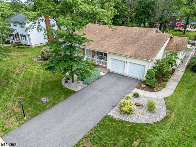 9 Boxwood Rd, Piscataway Twp., NJ 08854