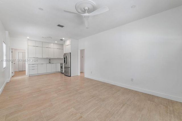 3759 Florida Ave, Coconut Grove, FL 33133