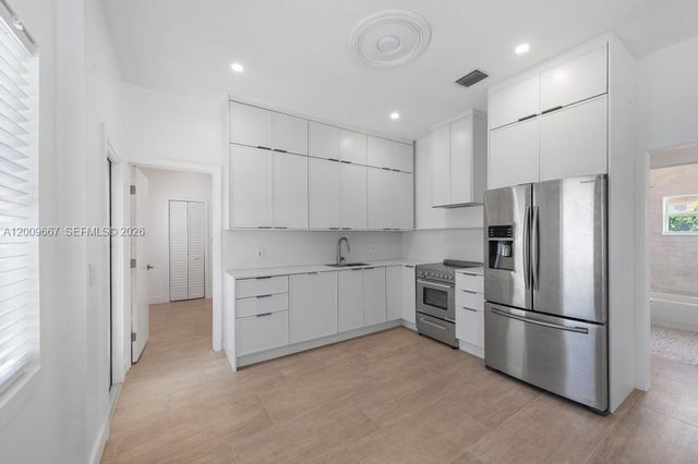 3759 Florida Ave, Coconut Grove, FL 33133