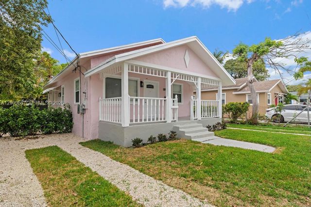 3759 Florida Ave, Coconut Grove, FL 33133