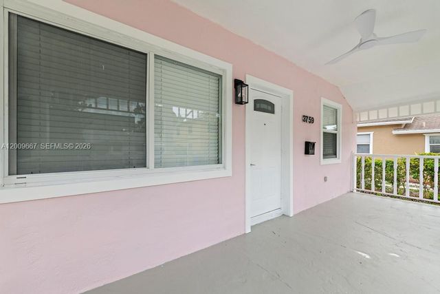 3759 Florida Ave, Coconut Grove, FL 33133