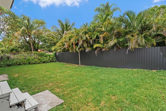 3759 Florida Ave, Coconut Grove, FL 33133