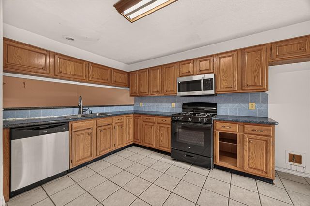 810 Derby Lane, Missouri City, TX 77489