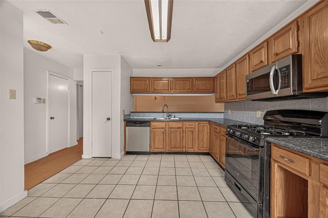 810 Derby Lane, Missouri City, TX 77489