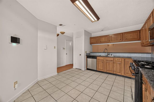 810 Derby Lane, Missouri City, TX 77489