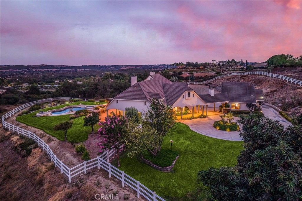 40190 Sierra De Ronda, Murrieta, CA 92562 — exterior