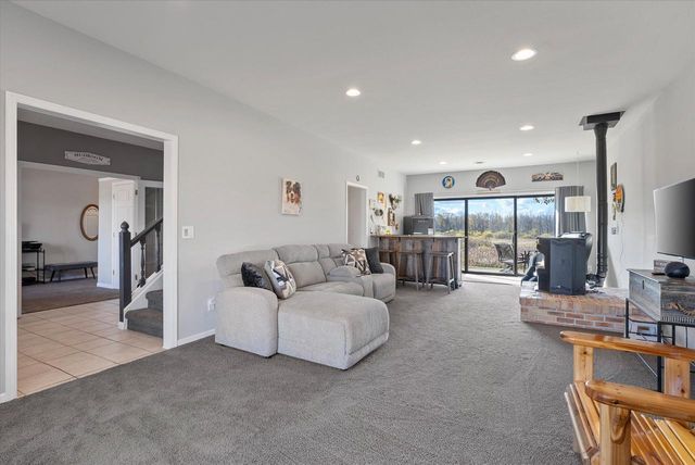 9083 Fillmore ROAD, Fredonia, WI 53021