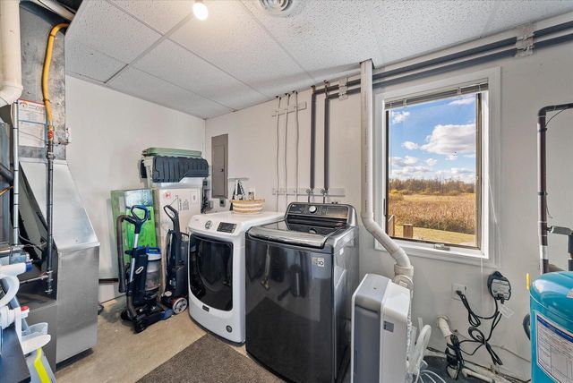 9083 Fillmore ROAD, Fredonia, WI 53021