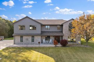 9083 Fillmore ROAD, Fredonia, WI 53021