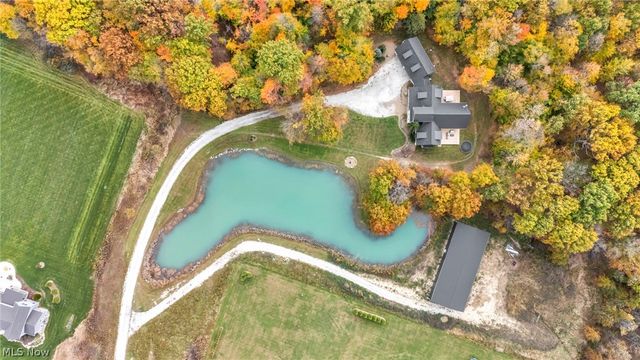 7184 Neff Road, Valley City, OH 44280