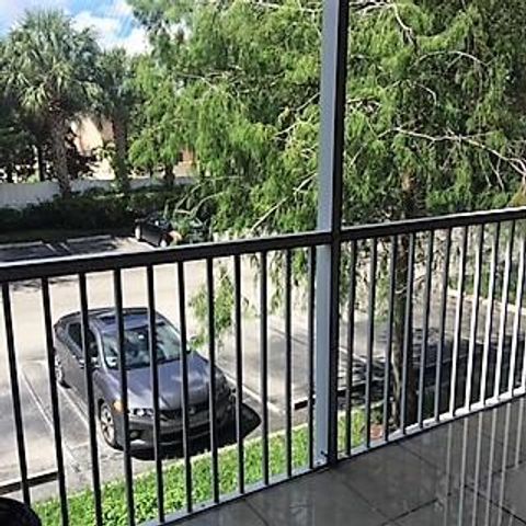 6838 W Sample Road 6838, Coral Springs, FL 33067