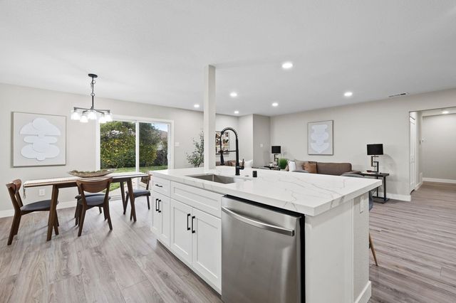 1816 Lynwood Dr, Concord, CA 94519