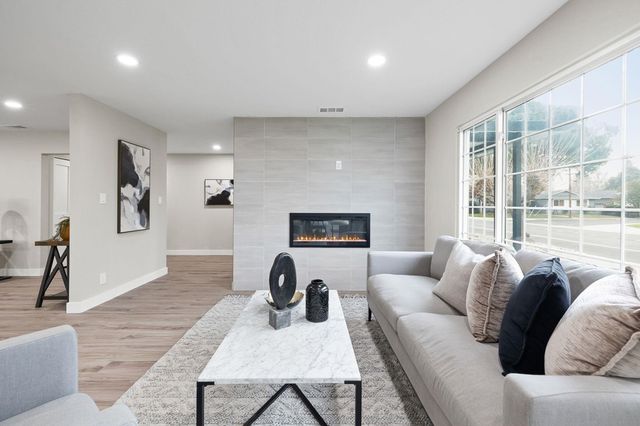 1816 Lynwood Dr, Concord, CA 94519