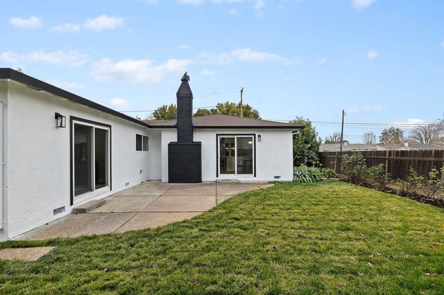 1816 Lynwood Dr, Concord, CA 94519