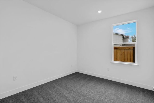 9826 Amisha Way, Sacramento, CA 95829