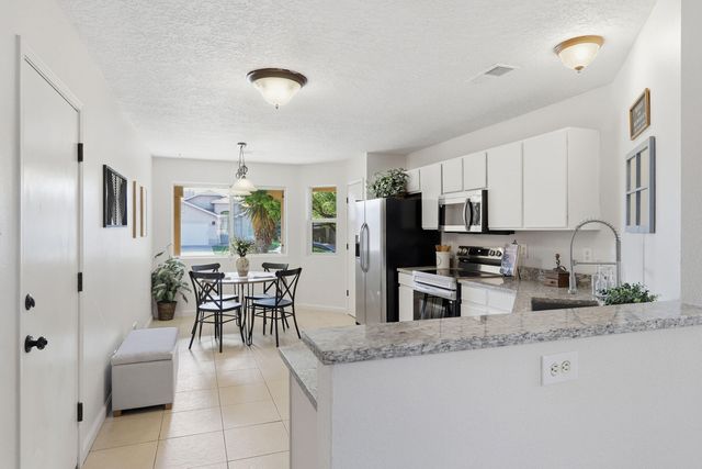 3025 Mason Meadows Drive NE, Rio Rancho, NM 87144