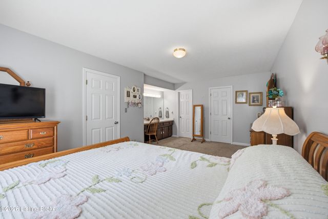 50 Longview Dr, Shelbyville, KY 40065