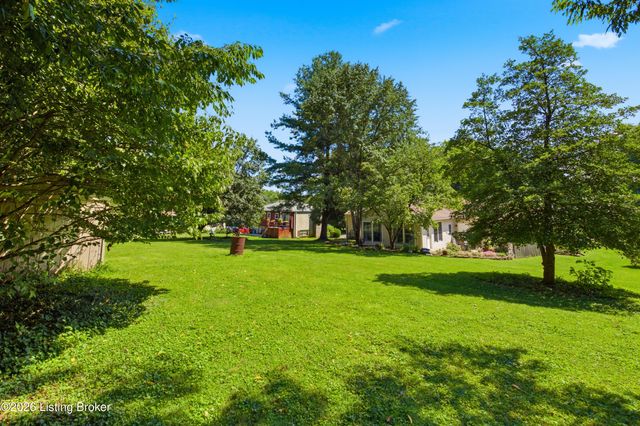 50 Longview Dr, Shelbyville, KY 40065
