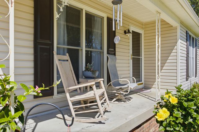 50 Longview Dr, Shelbyville, KY 40065