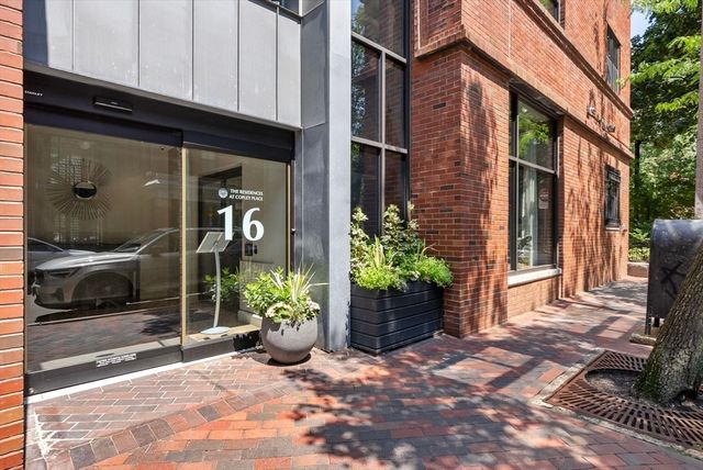 16 Harcourt St 4C, Boston, MA 02116